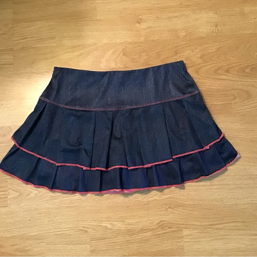 lululemon athletica Black Skirt with Pink Trim - Picture 3 of 5